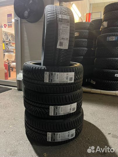 Kumho WinterCraft WP72 265/40 R20