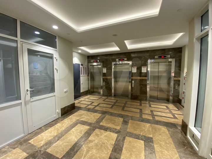 3-к. квартира, 112 м², 18/37 эт.