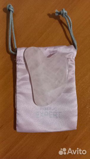 Скребок гуаша розовый кварц