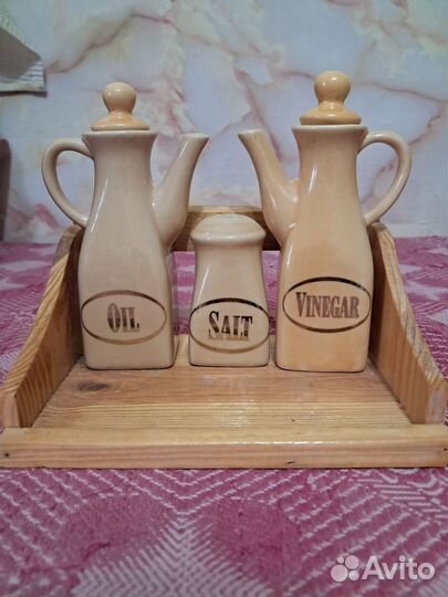 Маслёнка. Чайник для заварки. Набор для специй