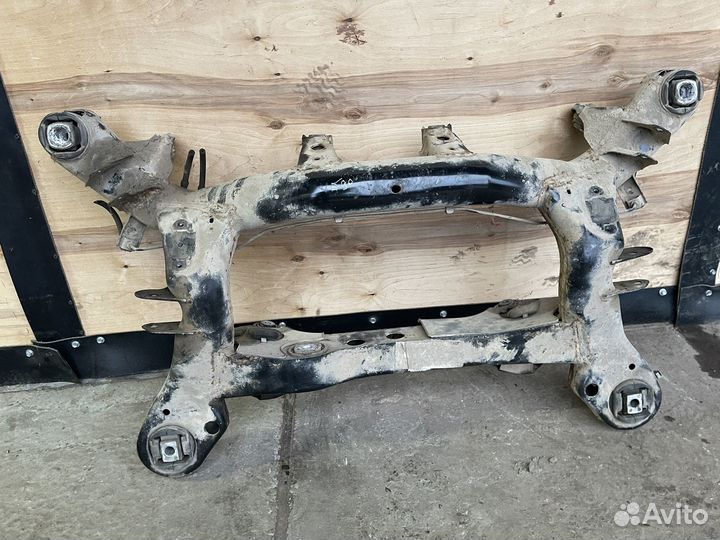 Задний подрамник балка BMW e90 e87 бмв