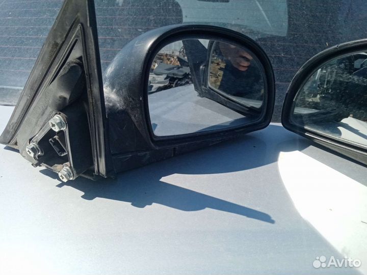 Hyundai Accent 2 тагаз зеркало