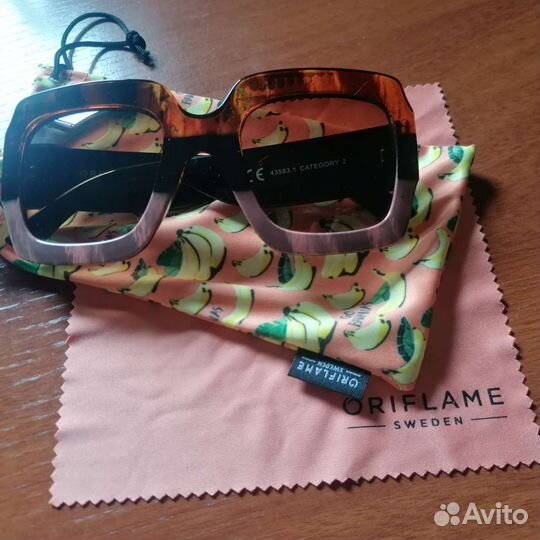 Солнцезащитные очки женские