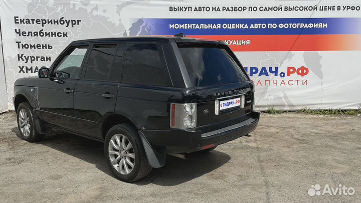 Рамка радиатора Land Rover Range Rover (L322) PCN5