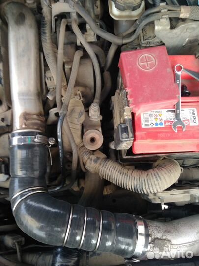 14463JG70C силиконовый патрубок интеркулера Koleos