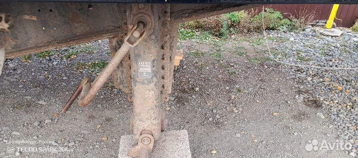 Полуприцеп бортовой BARKER TRI-AXLE FLAT, 1999