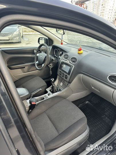 Ford Focus 1.6 МТ, 2010, 135 000 км