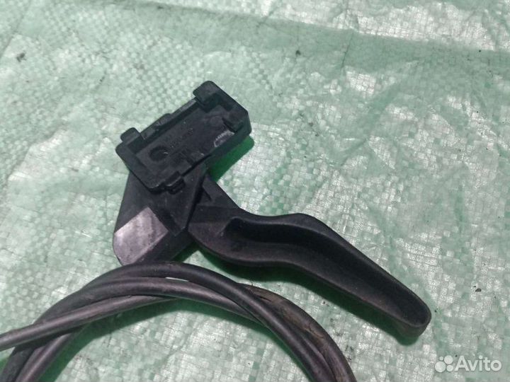 Трос капота Opel Vectra B