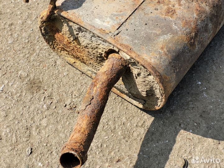 Глушитель(банка) на Nissan Almera B10