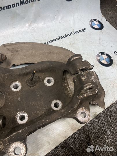 Кулак поворотный передний правый bmw e60/61