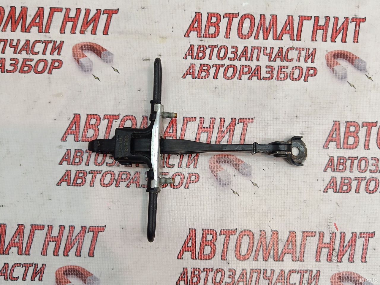 Ограничитель двери задней правой Санта Фе 4 TM