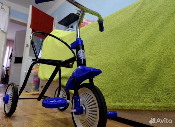 Трехколесный велосипед детский