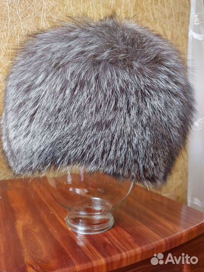Шапка из чернобурки женская