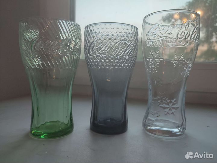 Стаканы кока кола