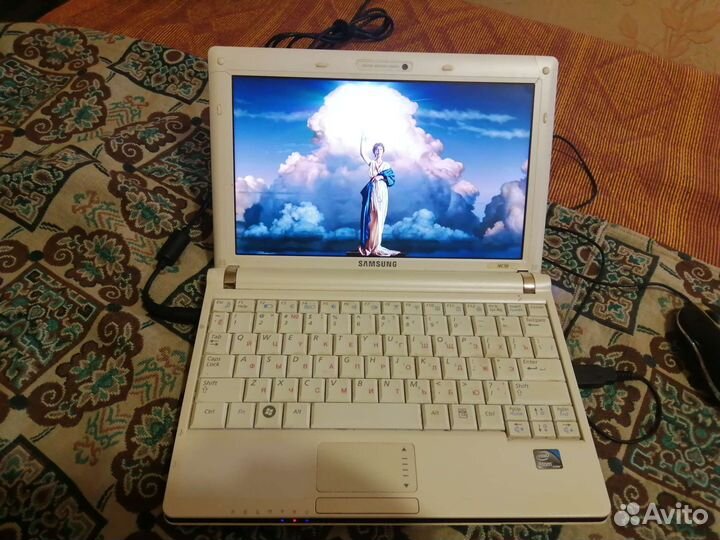 Нетбук samsung nc10