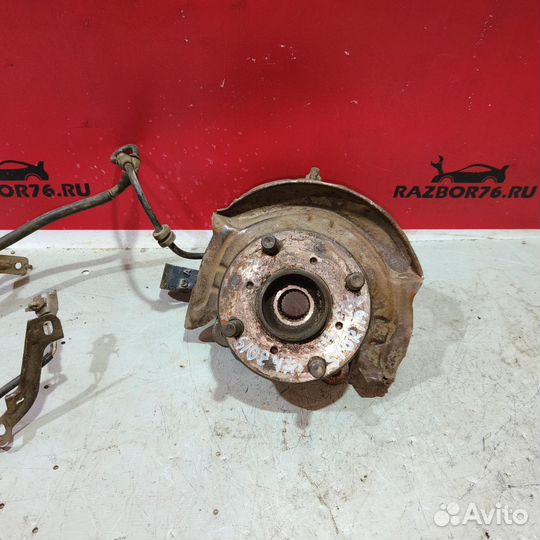 Кулак передний левый daihatsu Storia