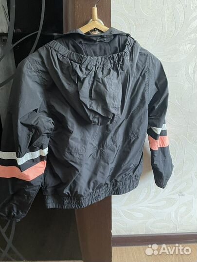Ветровка для девочки 140
