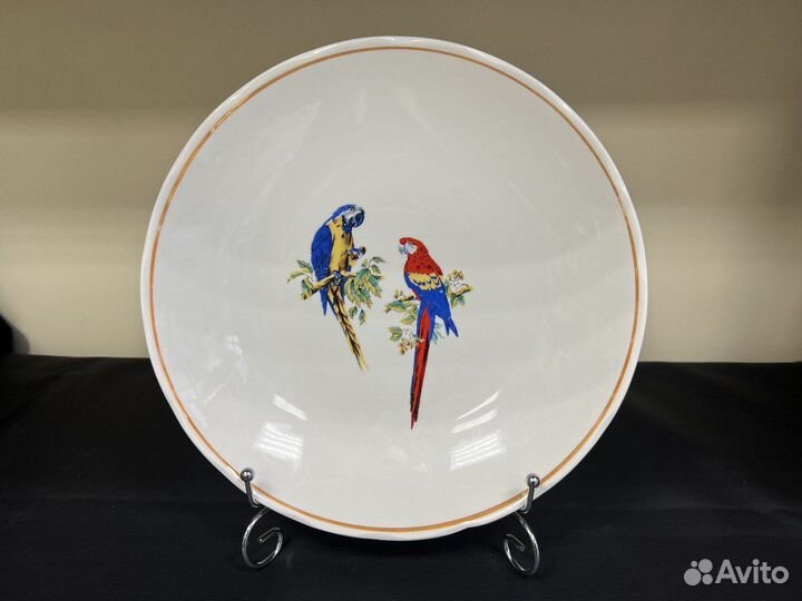 Тарелка Попугаи 28 см Добрушский фарфоровый завод