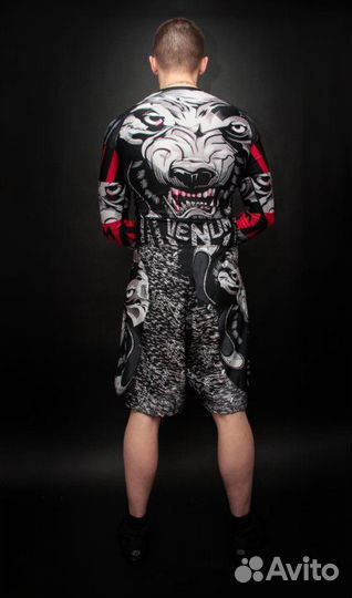 Комплект: рашгард шорты Venum wolf