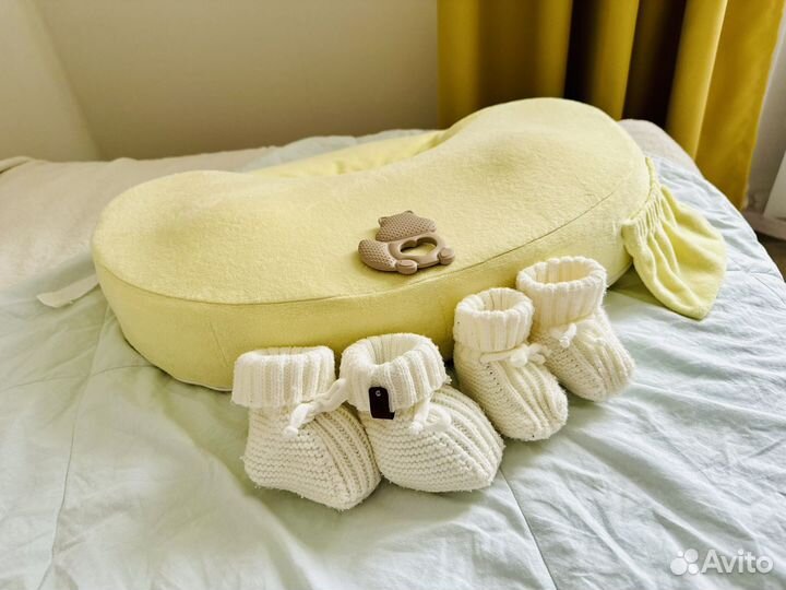 Подушка для кормления в подарок пинетки грызунок