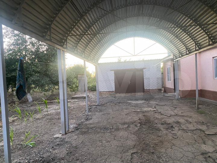 Дом 54 м² на участке 4 сот.