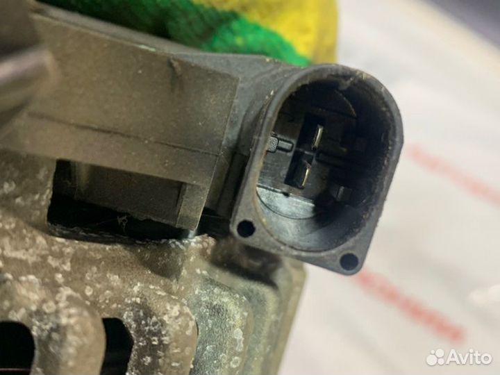 Генератор N52 Bmw 5 E60 N52B25 2008