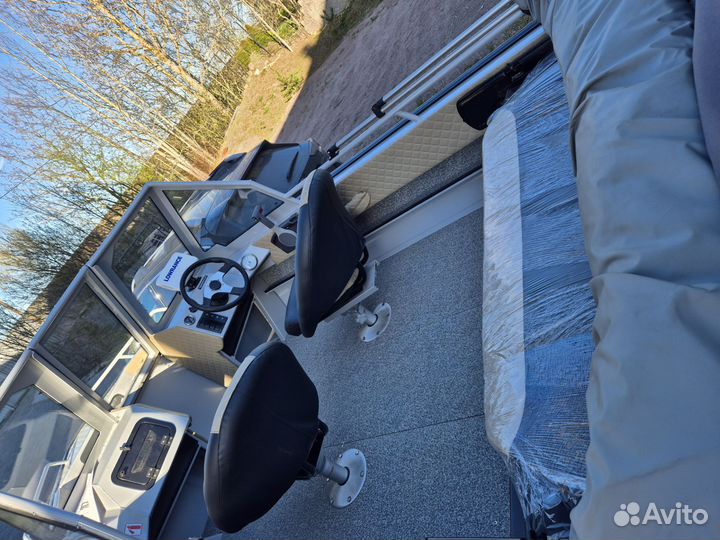 Катер Berkut M DC