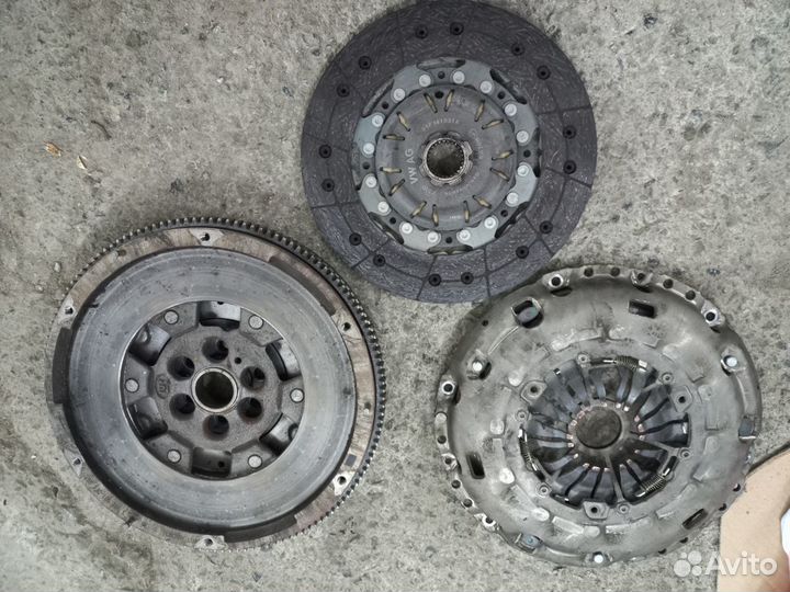 Kомплет сцепления на Volkswagen Tiguan 1.4