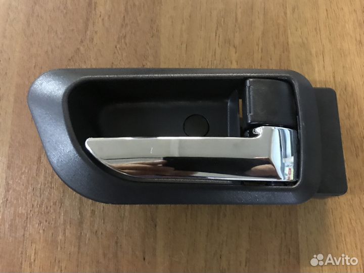 Ручка двери внутренняя правая новая Hover H3 H5