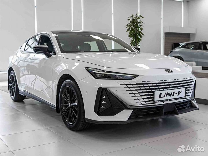 Changan UNI-V 1.5 AMT, 2024