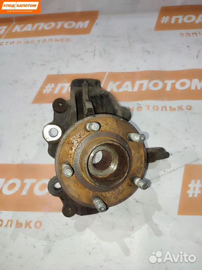 Кулак передний левый Ford Focus 3 2011