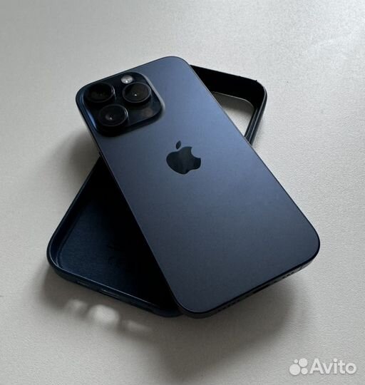 iPhone 15 Pro, 128 ГБ
