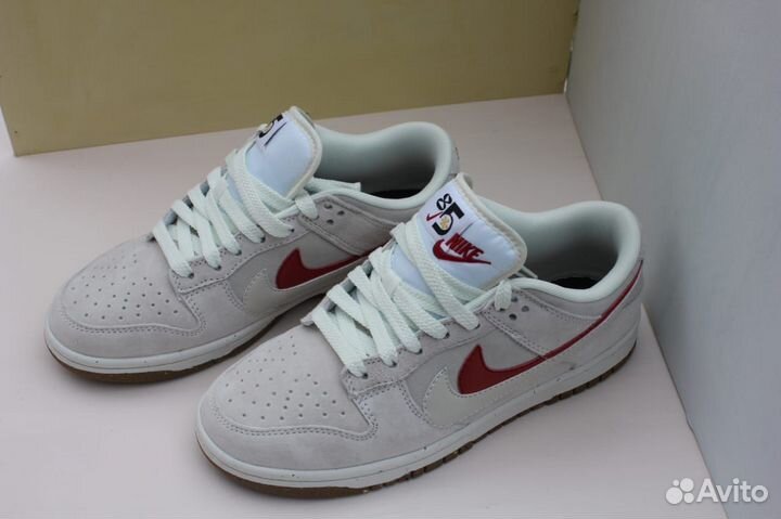 Кроссовки женские Nike dunk low retro