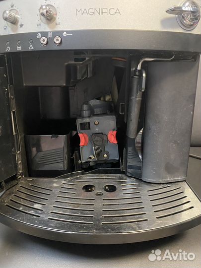 Кофемашина delonghi