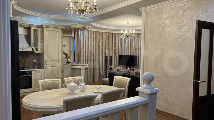 3-к. квартира, 85 м², 5/10 эт.