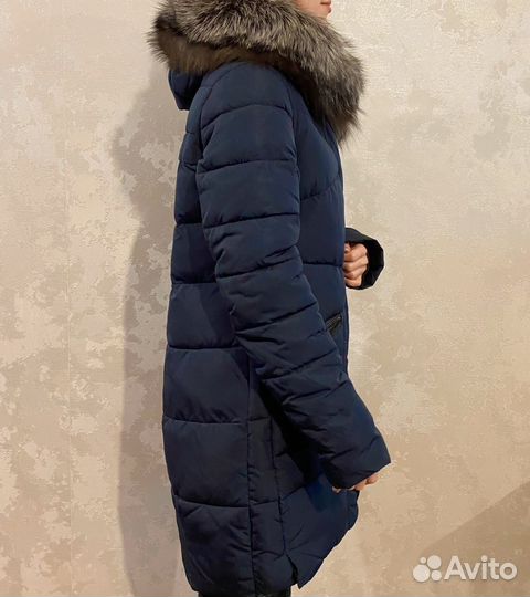Пуховик женский 42 S
