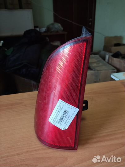 Отражатель задний левый Vito 639