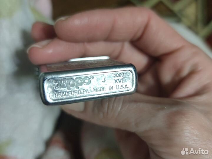Зажигалка бензиновая zippo