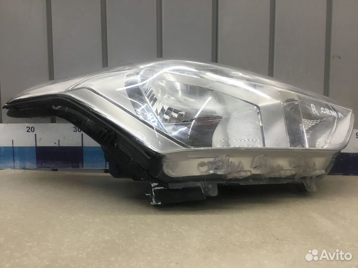 Фара правая Hyundai Creta 2016