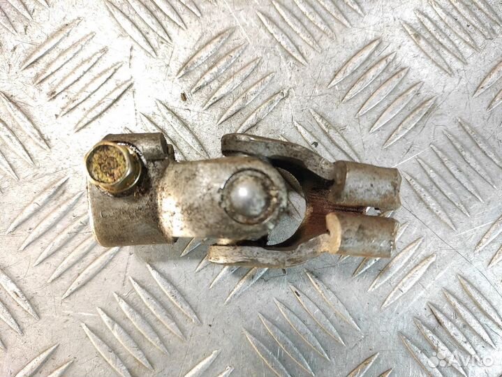 Кардан рулевой верхний Kia Carens 2002 2006