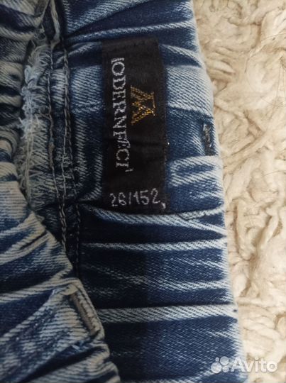 Джинсы на резинке для девочки 152 р