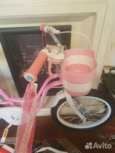 Велосипед для девочки royal baby 18