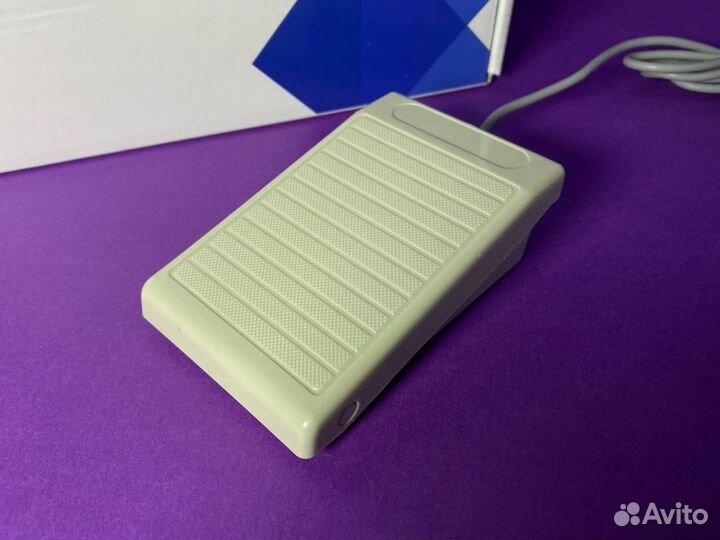 Аппарат для маникюра Strong 210