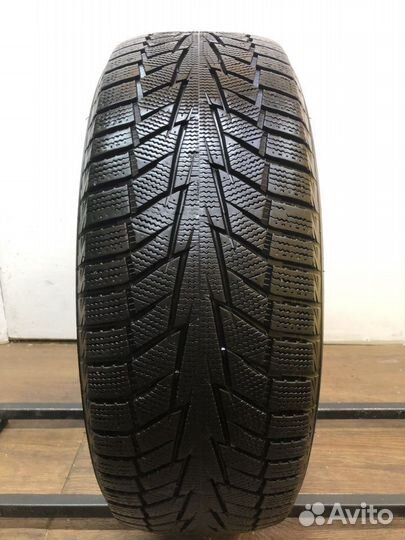 Hankook Winter I'Cept iZ 2 W616 215/55 R17 98T