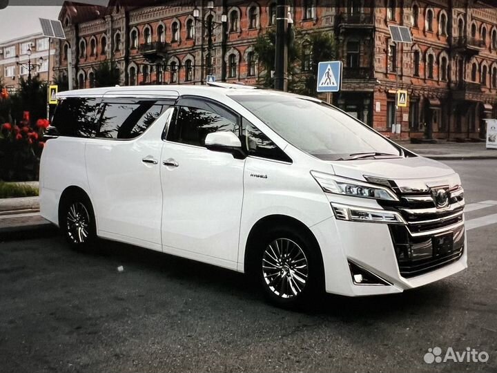 Toyota Vellfire 2.5 CVT, 2018, 152 500 км