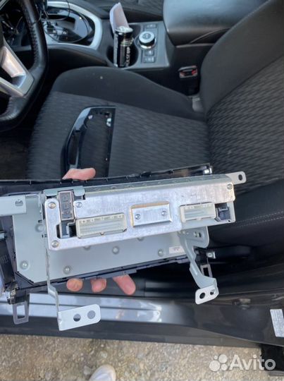 Магнитола Nissan x trail t32