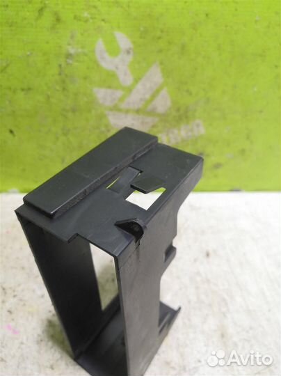 Накладка (кузов внутри) Мерседес Бенз 210 Е-класс