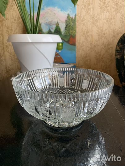 Ваза хрустальная