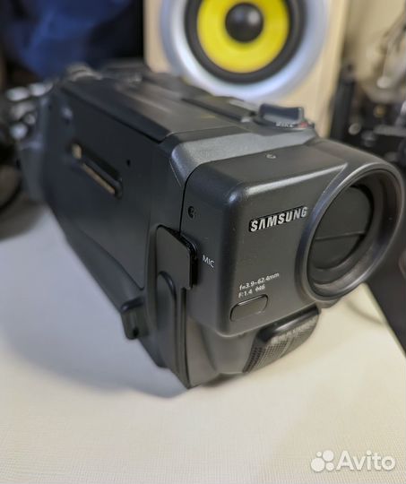 Кассетная видеокамера Samsung VP-A17