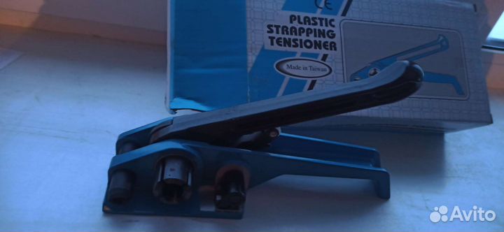 Plastic strapping tensioner натяжитель